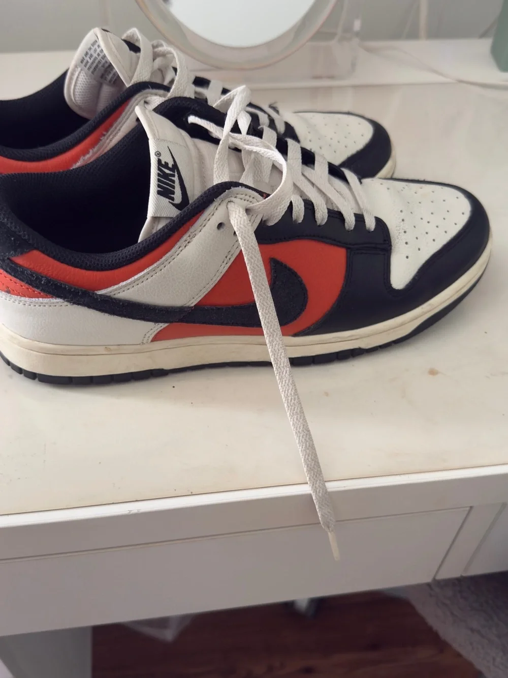 Nike line description